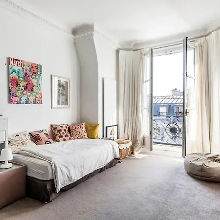 Lejlighed 4br Stone's Throw From Eiffel - What'app - 0034-635-520-036 - For Reservations! Paris